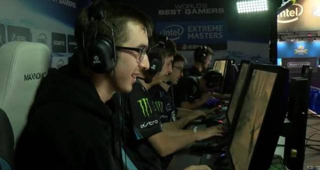 本文围绕保 本文围绕保